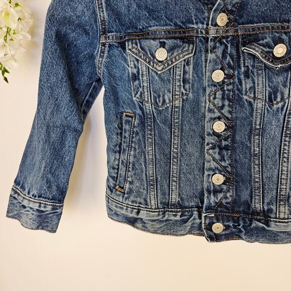 Gap Kids Denim Jacket Blue Jean Trucker Style Spring 2024 Classic Button Small 6 - Picture 4 of 12